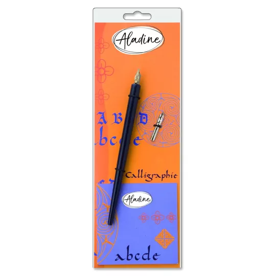 necessaire-pour-ecriture-latine