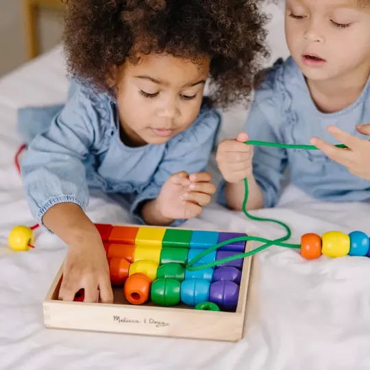 Coffret Grosses Perles à Lacer en Bois (30 Pièces) - Melissa & Doug